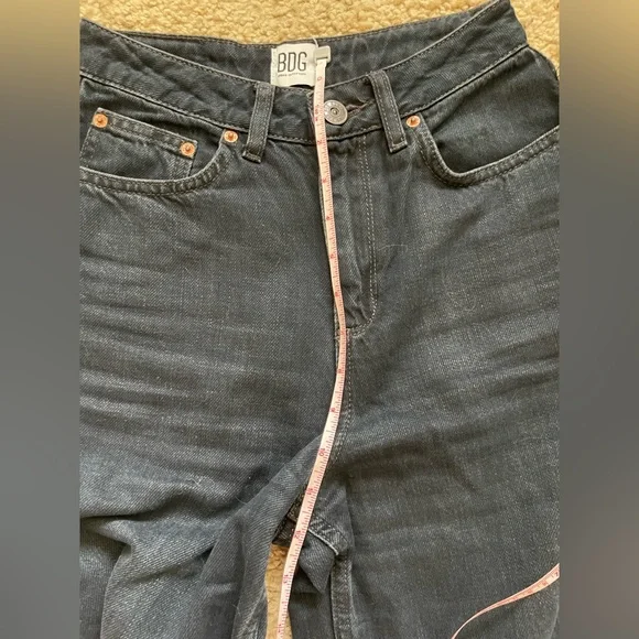Urban Outfitters BDG Denim High Rise Wide Leg Puddle Jeans in Washed Black - Picture 12 of 12